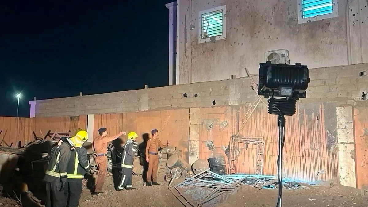 Un proyectil de los hutíes hiere a dos personas y daña una mezquita en la región de Jizán, según Arabia Saudí