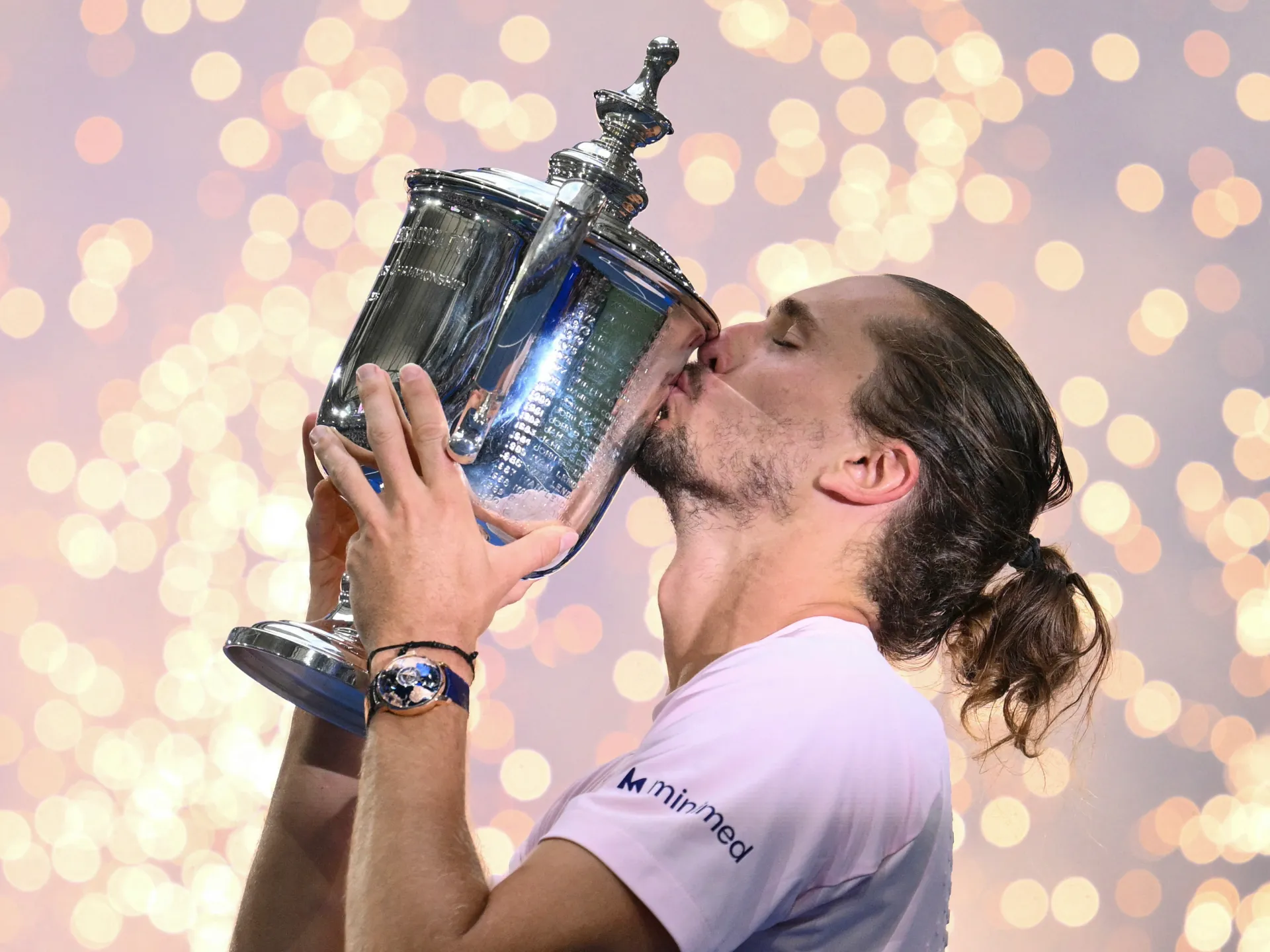 Zverev derrota a Shelton en cuatro sets y gana su primer título del US Open