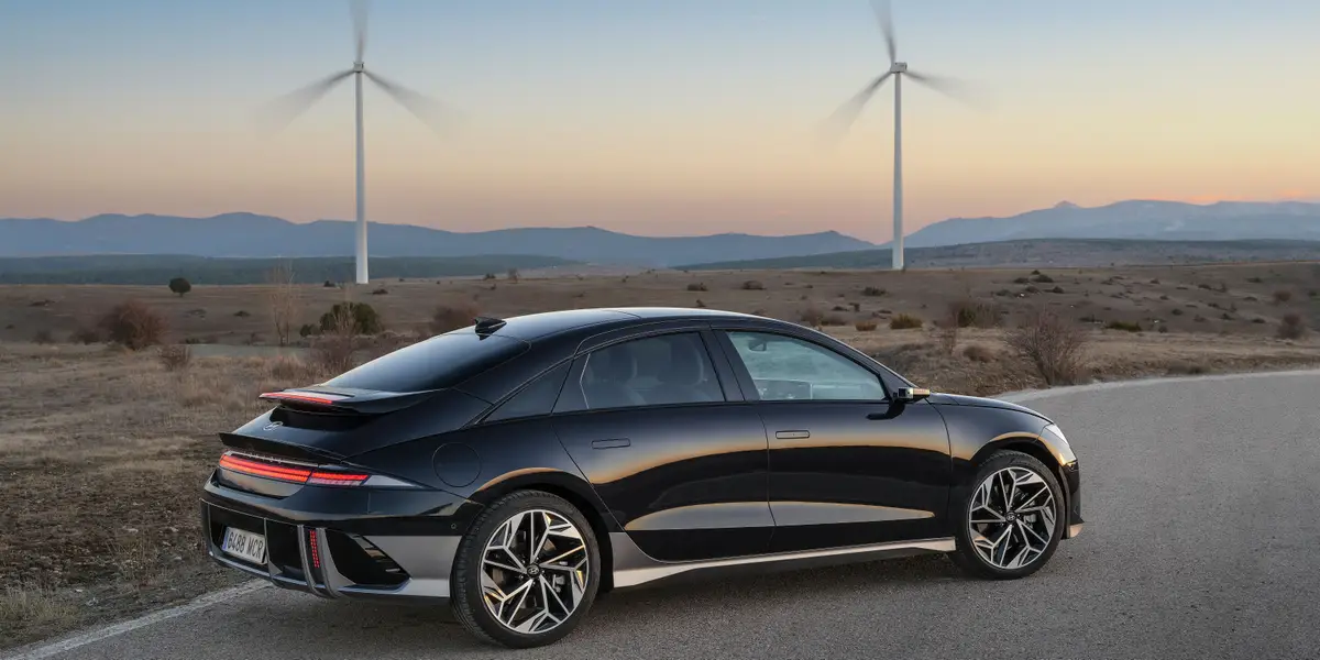 El creciente cementerio de vehículos eléctricos en Estados Unidos: los autos eléctricos cancelados este año