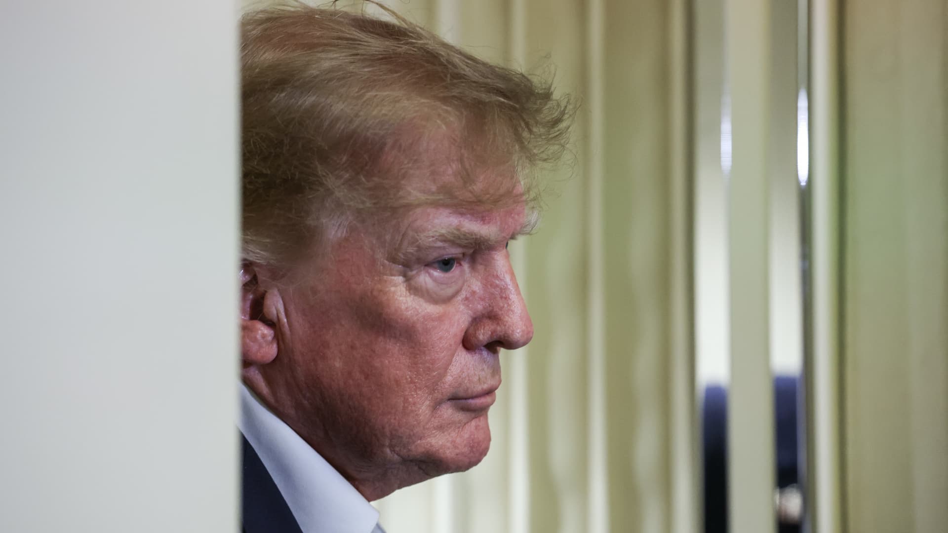 Trump insta a Ucrania a dejar de 'atacar' las refinerías de petróleo rusas mientras el diésel estadounidense alcanza un récord