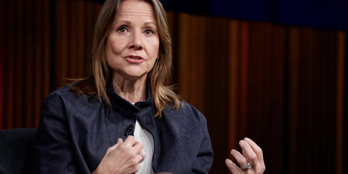 La CEO de GM, Mary Barra, afirma que Estados Unidos tiene un «problema social» por no valorar los oficios especializados
