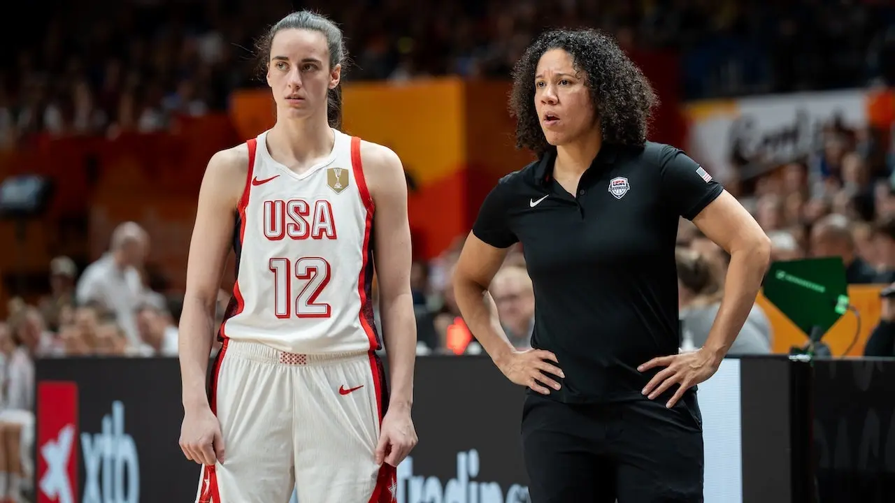 La entrenadora de EE. UU. Kara Lawson destaca la importancia de ganar la final del Mundial para su país en el fin de semana de aniversario del 11S