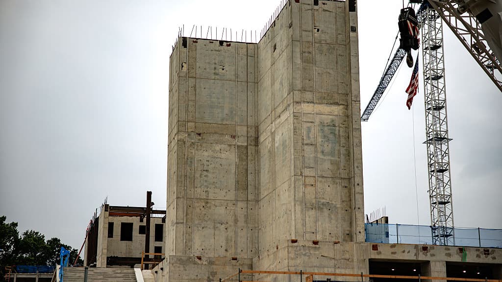 Trump invoca ahora la seguridad nacional para el arco de Washington y el salón de baile de la Casa Blanca