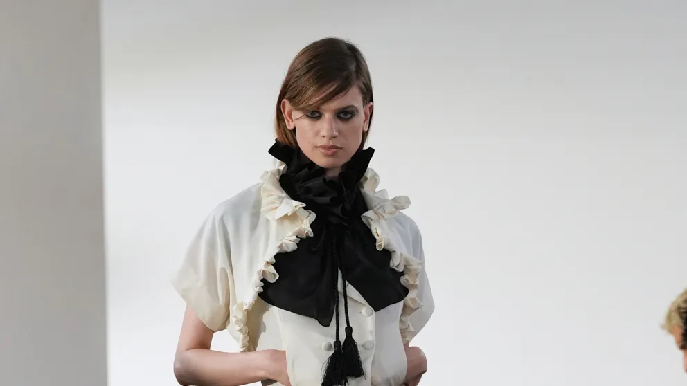 Colección Ready-to-Wear Primavera 2027 de Oscar Ouyang | Vogue